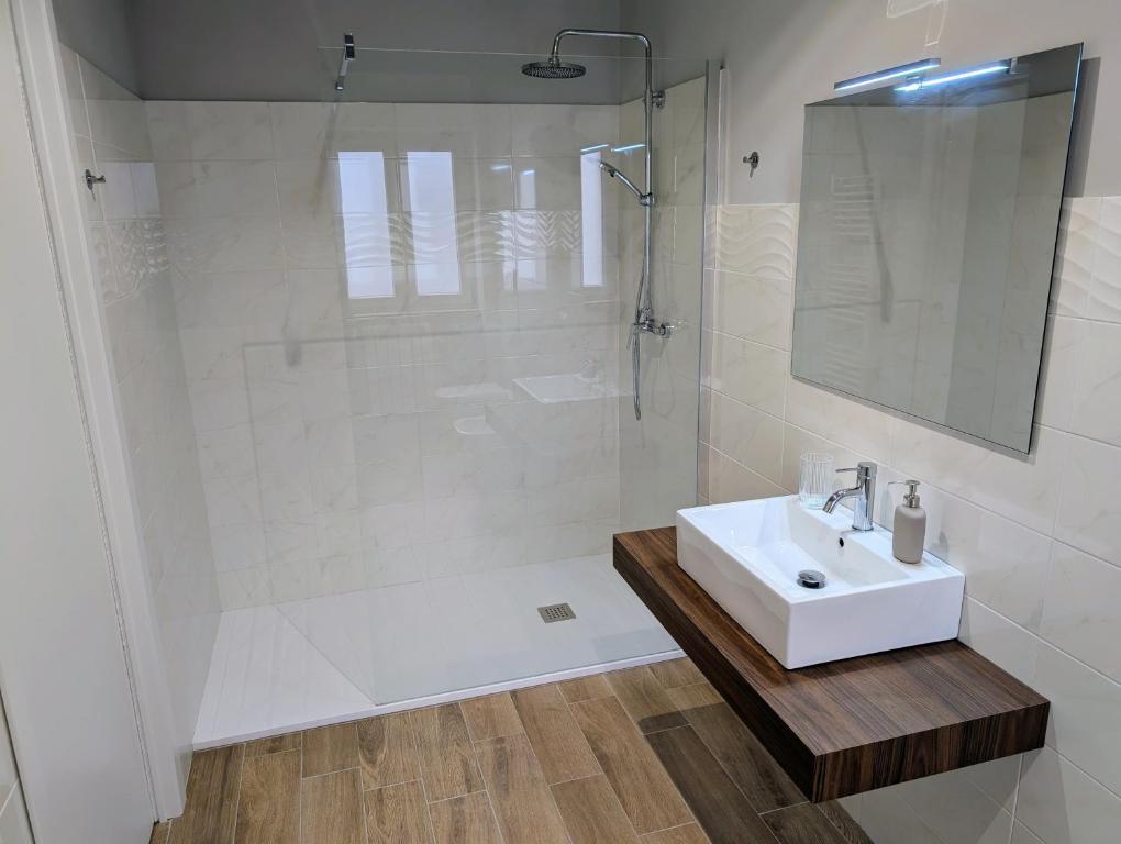 bed and breakfast le quattro porte lecce stanze con grande doccia